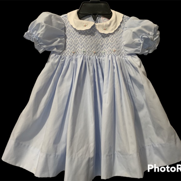 Petit Ami Other - ✨HP✨smocked  princess dress